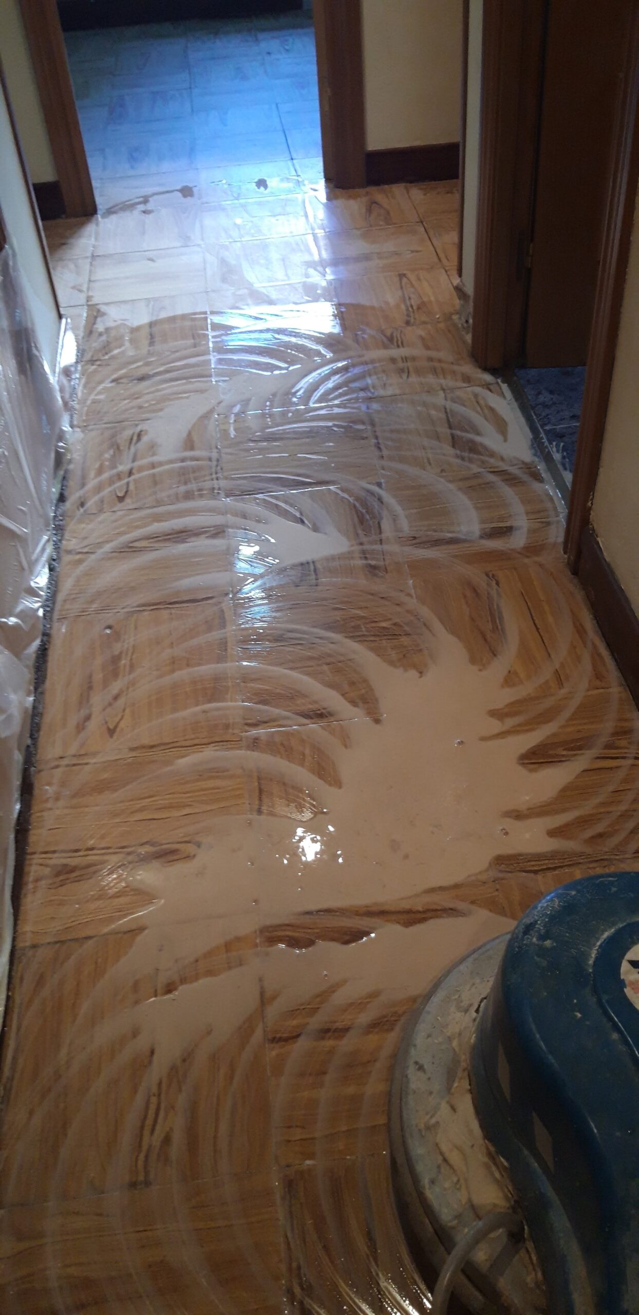 Estado previo al cristalizado de un suelo en Barcelona